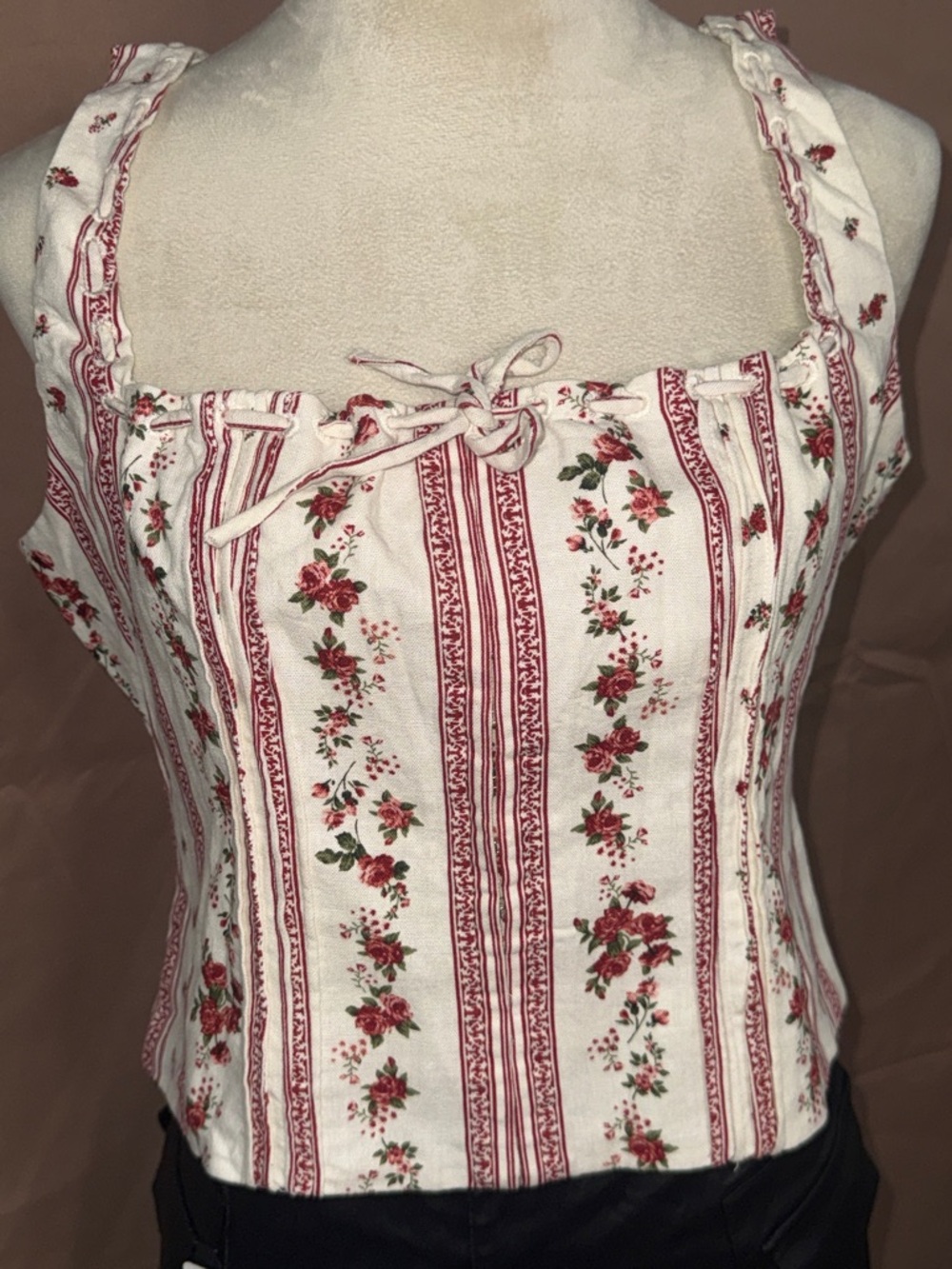 Joie Red Floral Stripe Tie And Clasp Front Camisole on Cream Large
